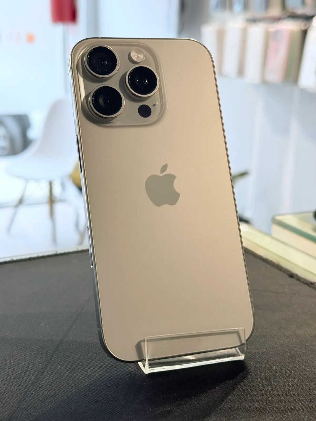 iPhone 16 Pro 256GB — miniatura 3
